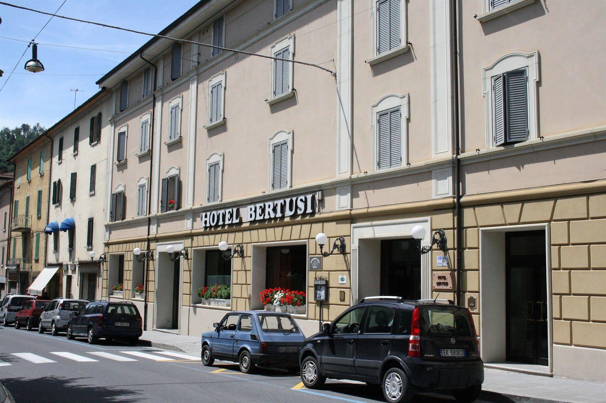 Hotel Bertusi Porretta Terme Extérieur photo